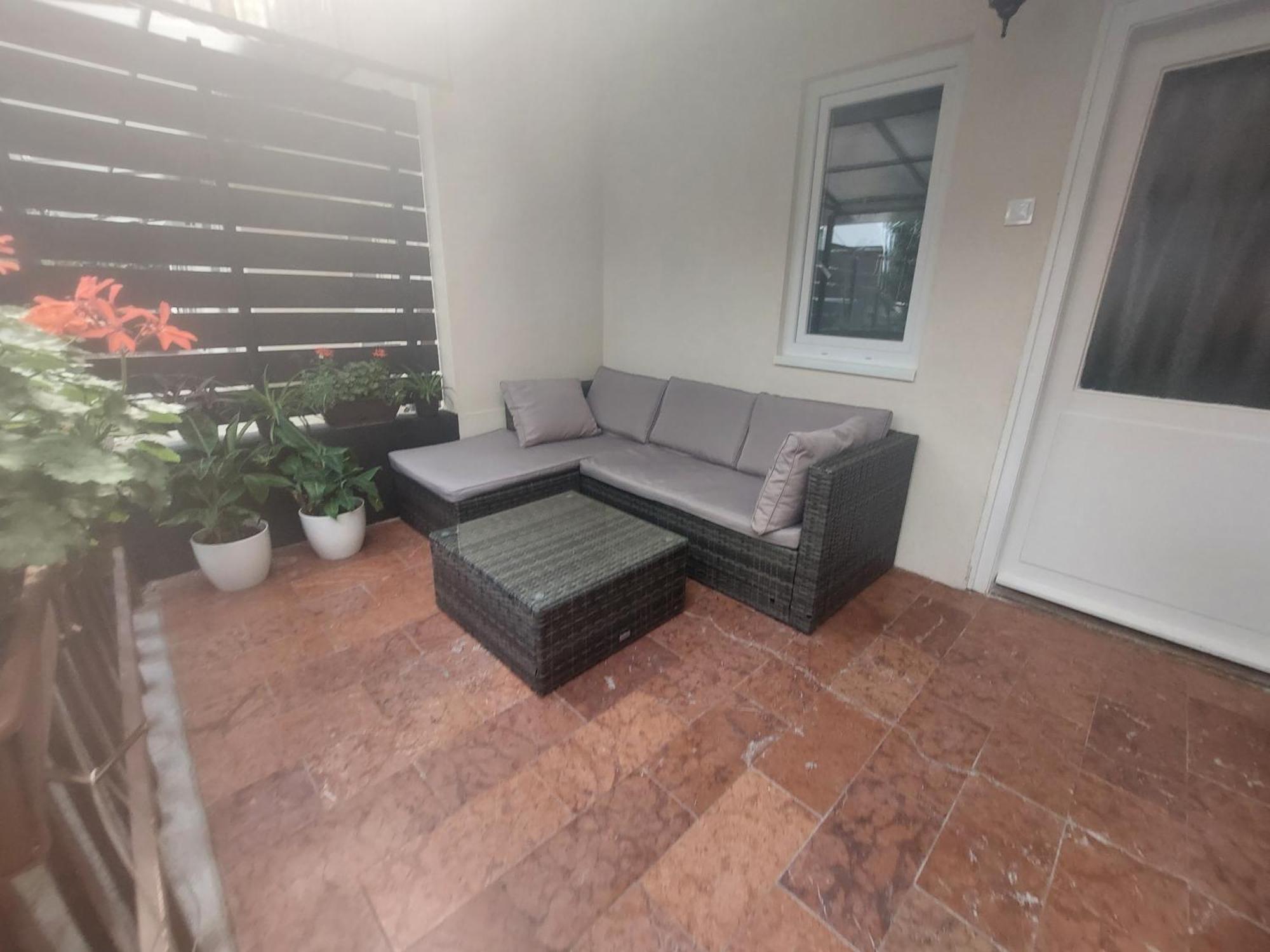 Otis Vendeghaz Apartment Сиофок Екстериор снимка