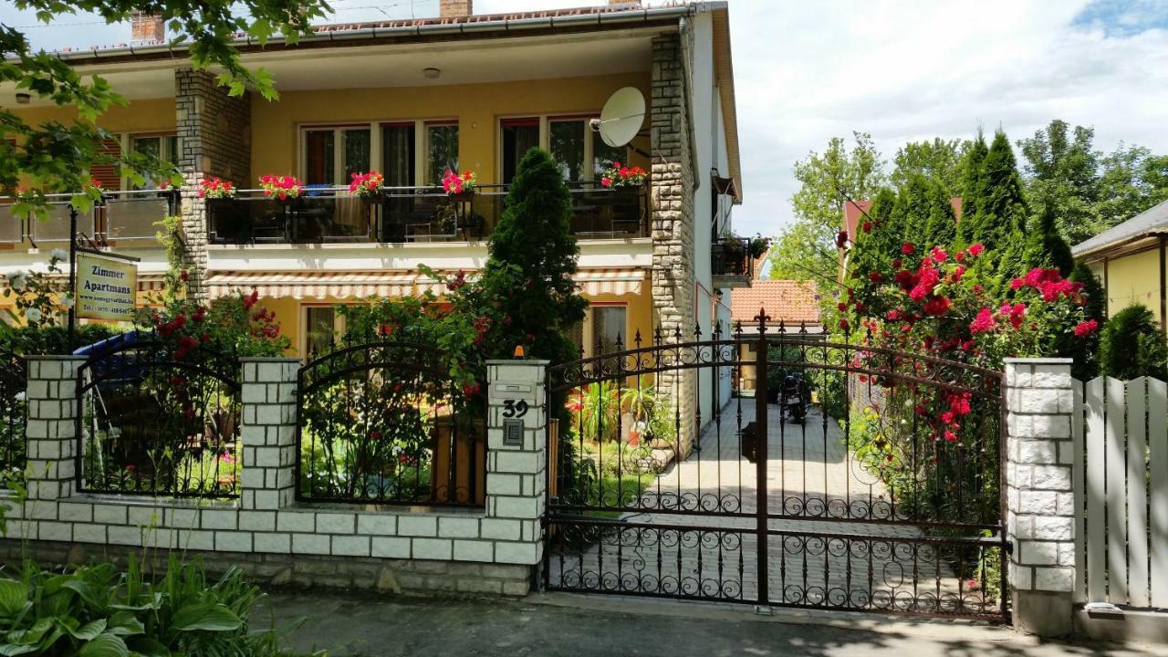 Otis Vendeghaz Apartment Сиофок Екстериор снимка